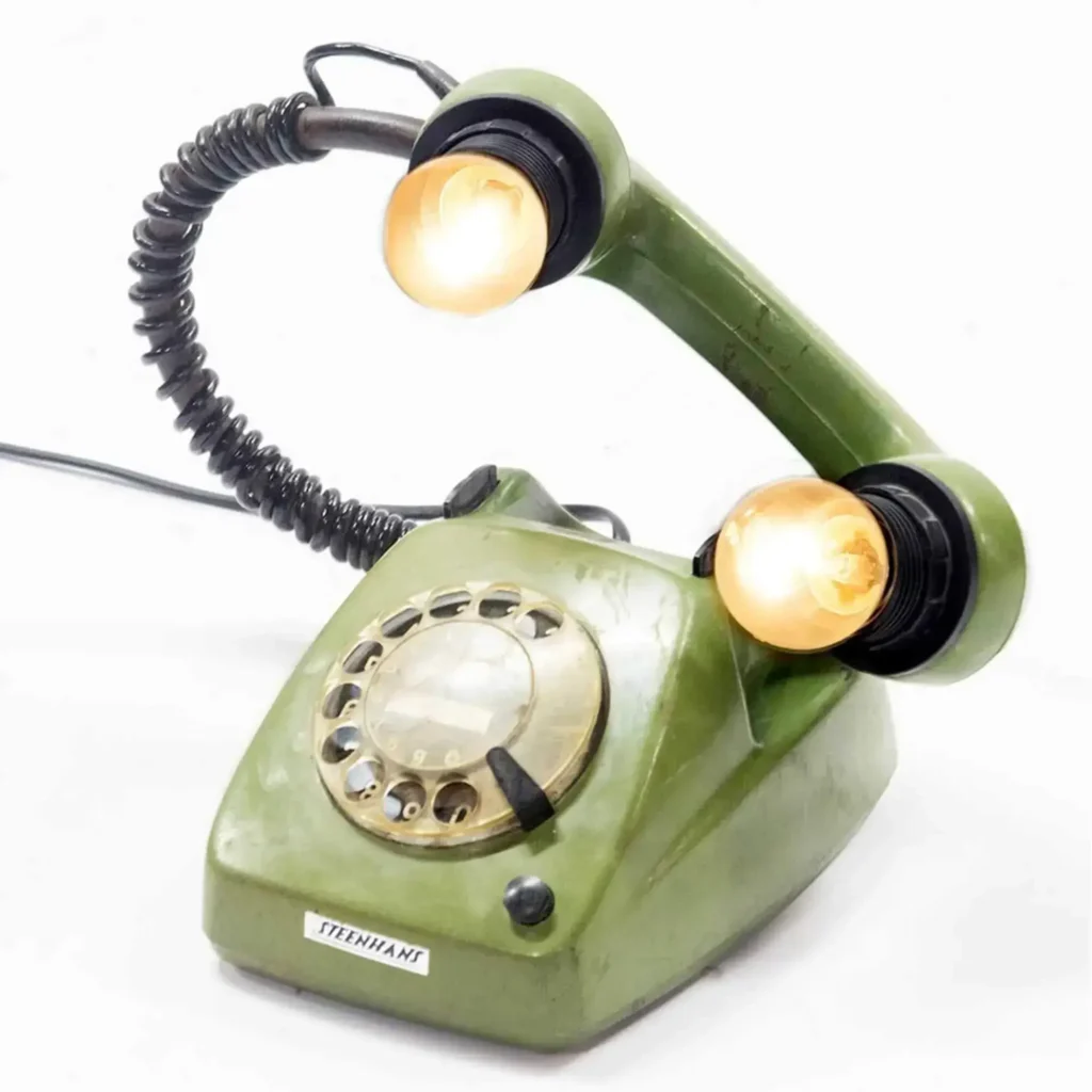 Retro telefony jako stolní lampa - Dubu.sk - věrní kvalitě