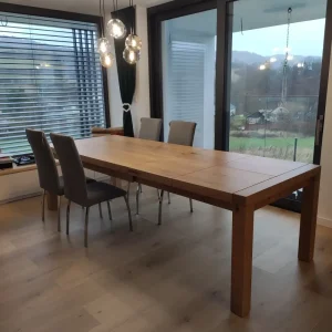 Rozkládací stůl