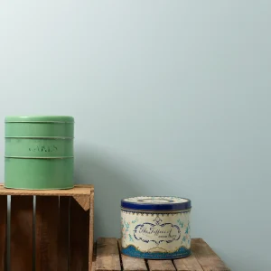 Světle zelená barva na interiérové stěny Frenchic Wall Paint French Shutter